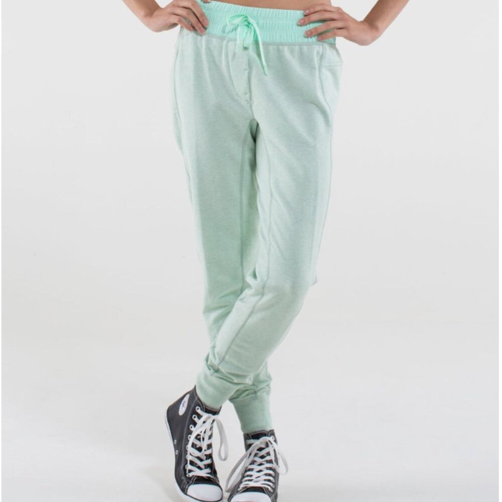 Lululemon Happy Yin Year Sweatpant Women's Size 6 Heathered Fresh Teal